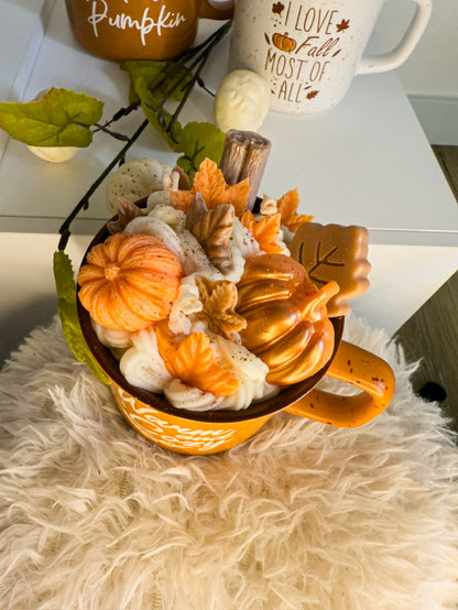 Warm & Cozy Fall Mug Candle – Reusable Autumn Gift